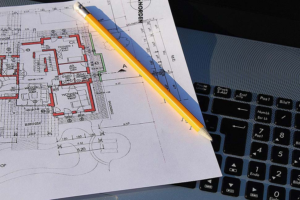 Wenn es dafür noch nicht zu spät ist, sollte die Garage direkt im Zuge der Baugenehmigung für das Eigenheim erfolgen. Das spart später Kosten und Zeit. - Foto: pixabay.com © PIX1861 (CC0 Public Domain)