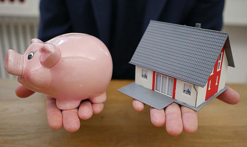 Wer bei der Immobilienfinanzierung sparen möchte, braucht einen Eigenkapitalanteil. Er hilft bei der Zinskostensenkung und steigert die Chancen auf einen positiven Darlehensentscheid. Foto: pixabay.com
